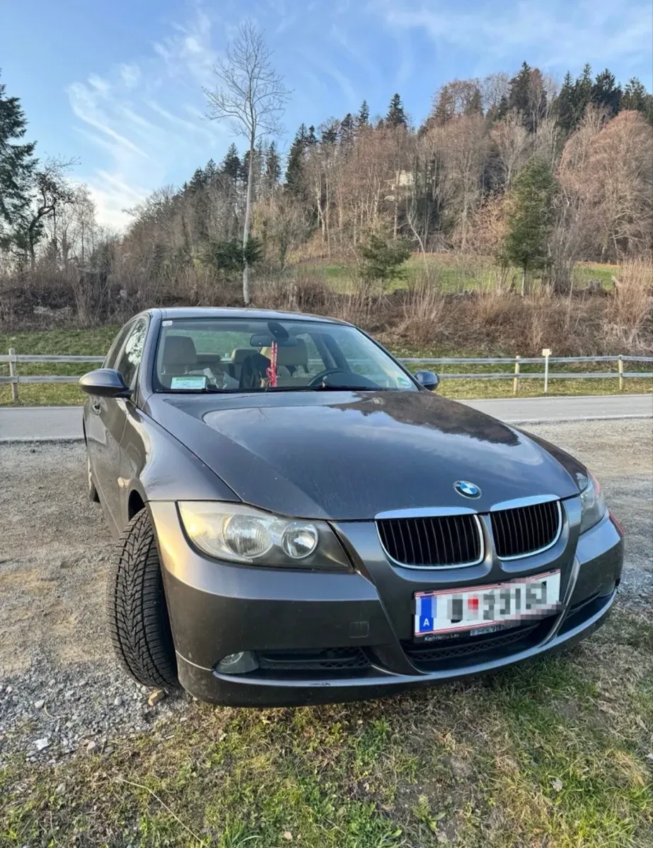 BMW 3 Series 2007 photo 2