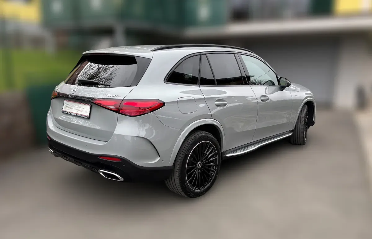 Mercedes-Benz Glc-Class 2025 photo 2