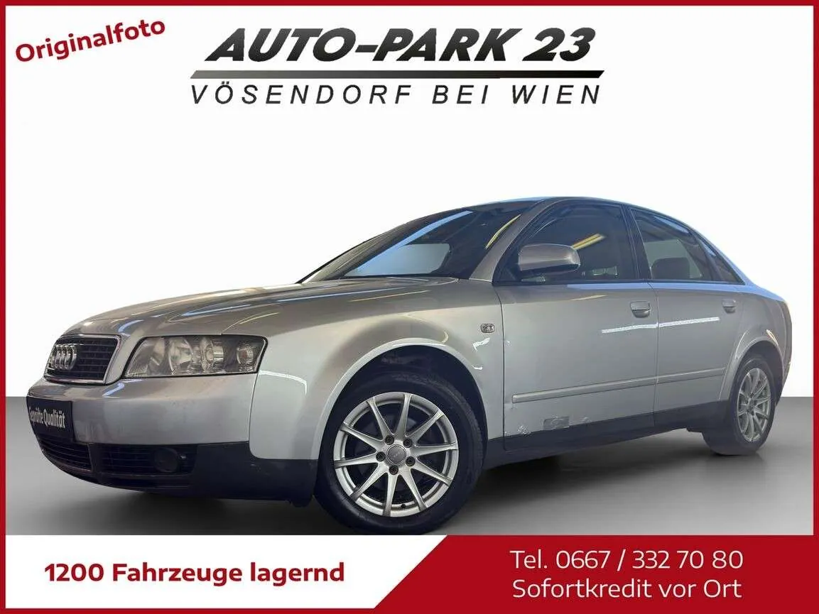 Audi A4 2002 photo 4