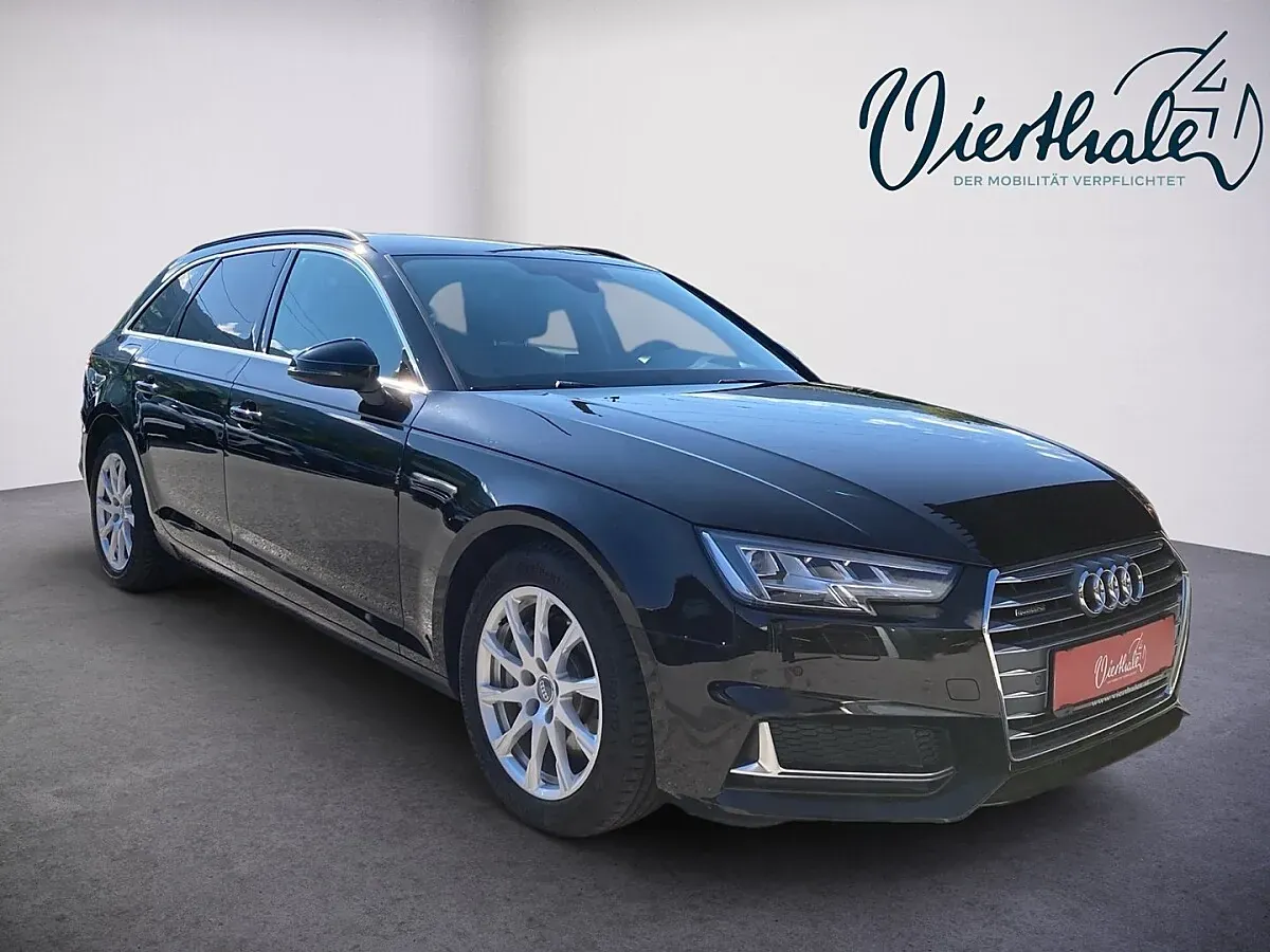 Audi A4 2019 photo 2