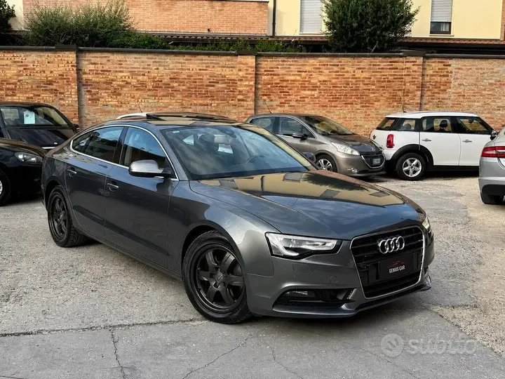 Audi A5 2012 photo 3