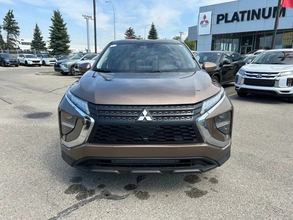 Mitsubishi Eclipse Cross 2023 photo 2