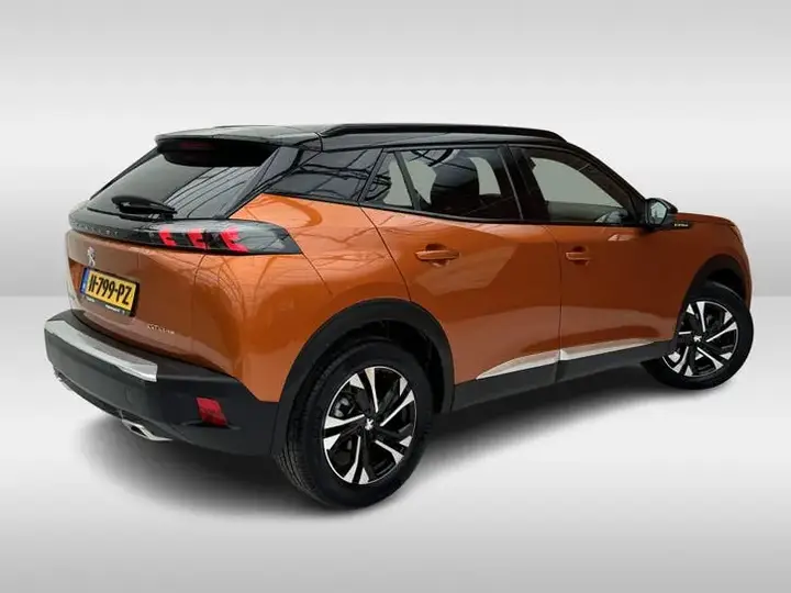 Peugeot 2008 2020 photo 2