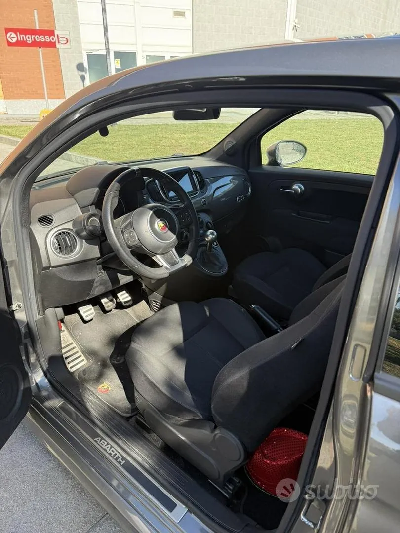 Abarth 595 2018 photo 5