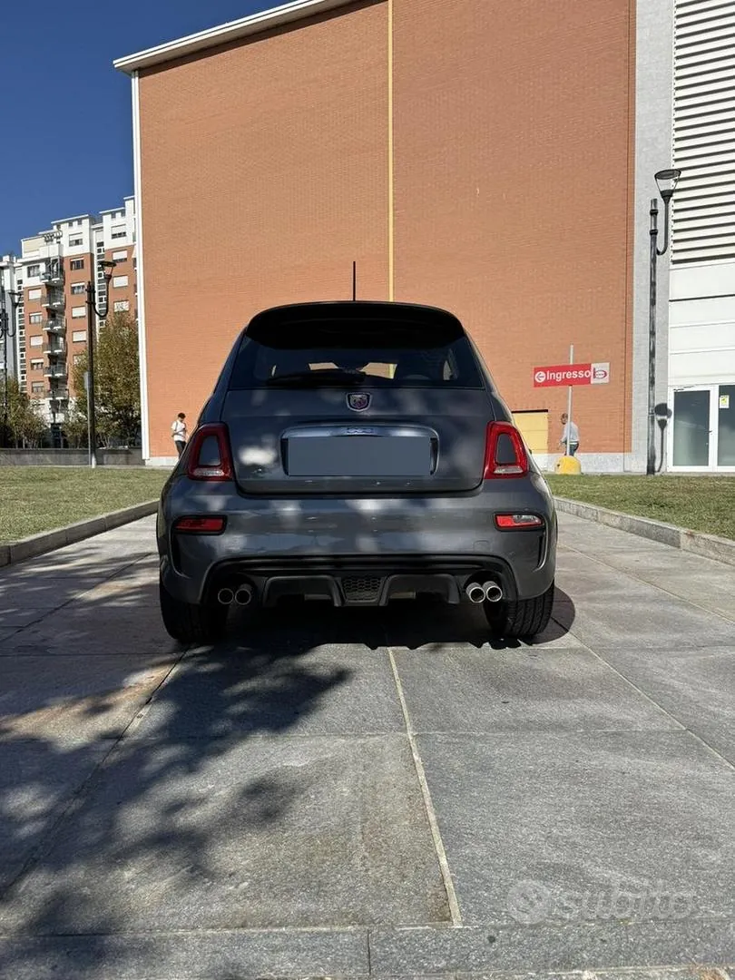 Abarth 595 2018 photo 4
