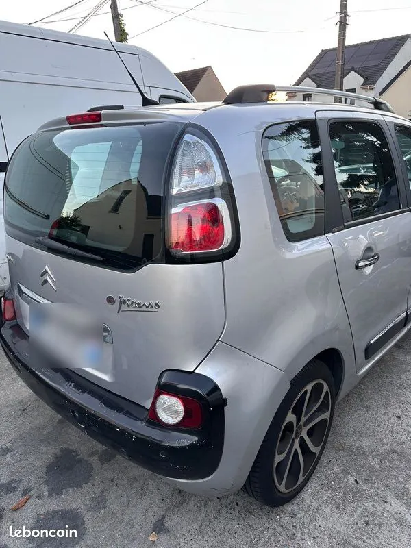 Citroen C3 Picasso 2010 photo 3
