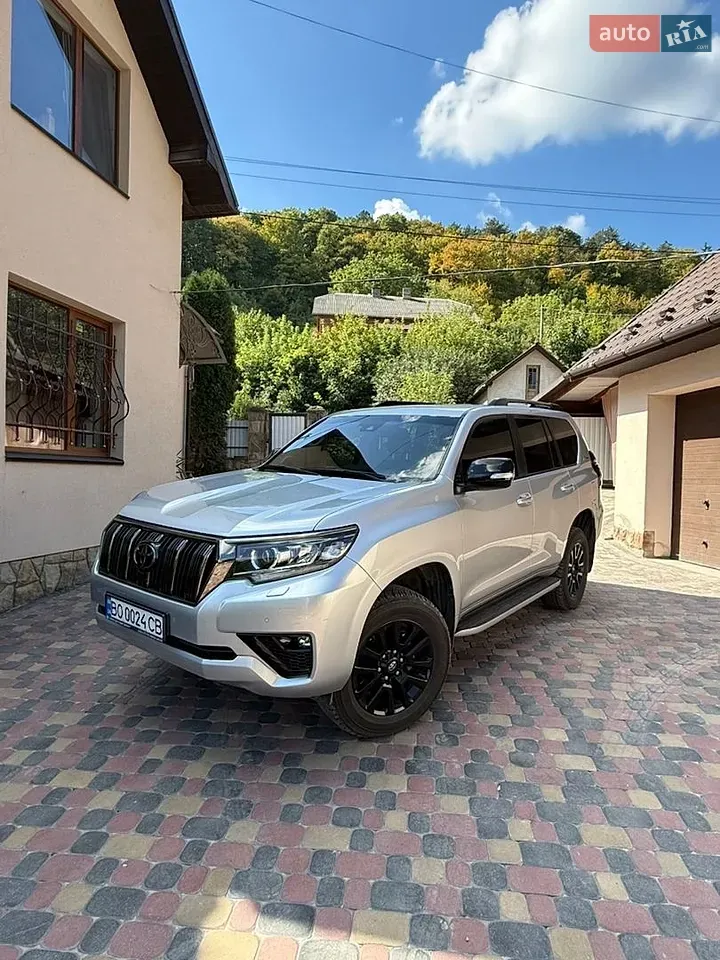Toyota Land Cruiser Prado