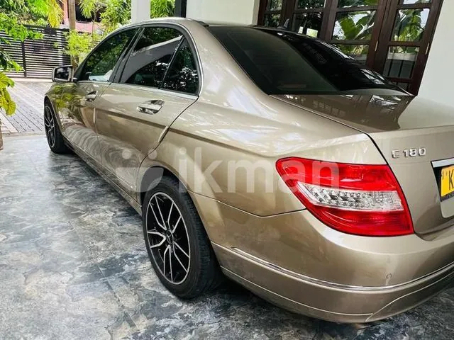 Mercedes-Benz C180 2010 photo 5