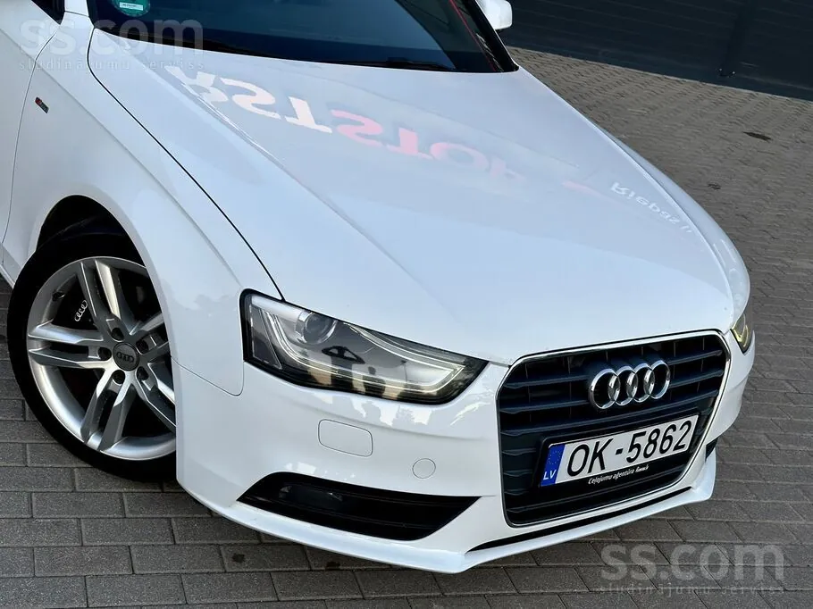 Audi A4 Avant 2012 photo 2