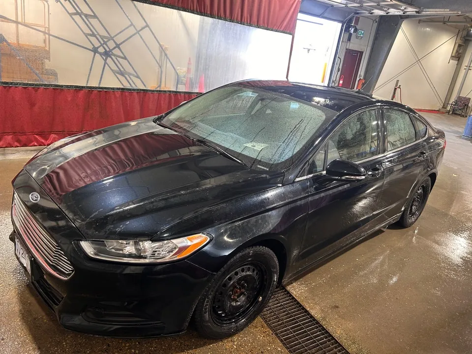 Ford Fusion 2014 photo 2