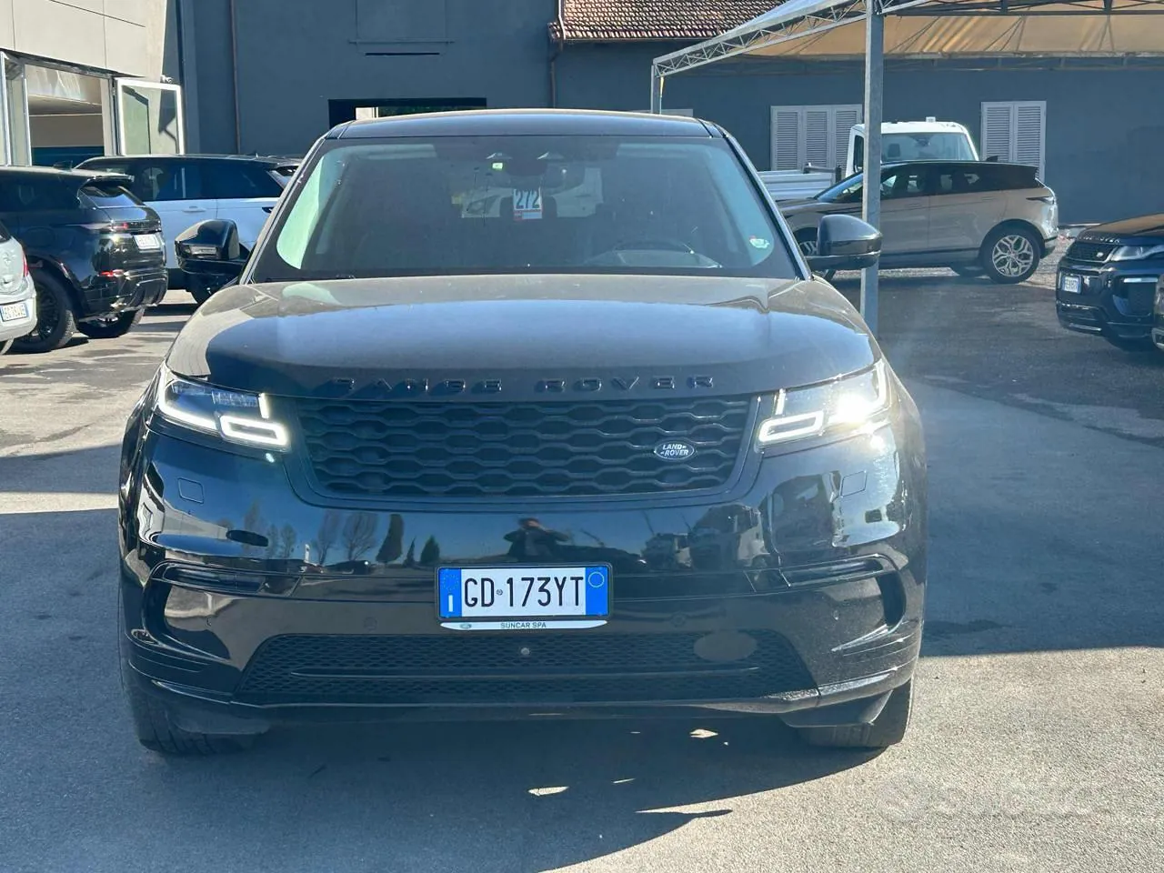 Land Rover Range Rover Velar 2021 photo 3