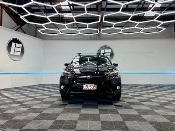 Subaru Xv 2018 photo 3