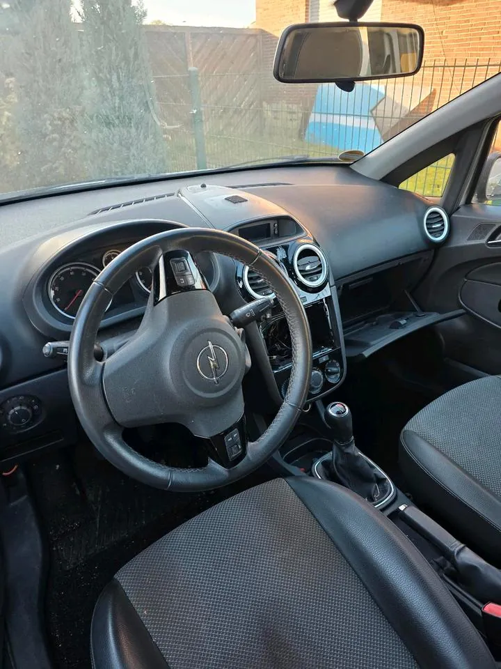 Opel Corsa D