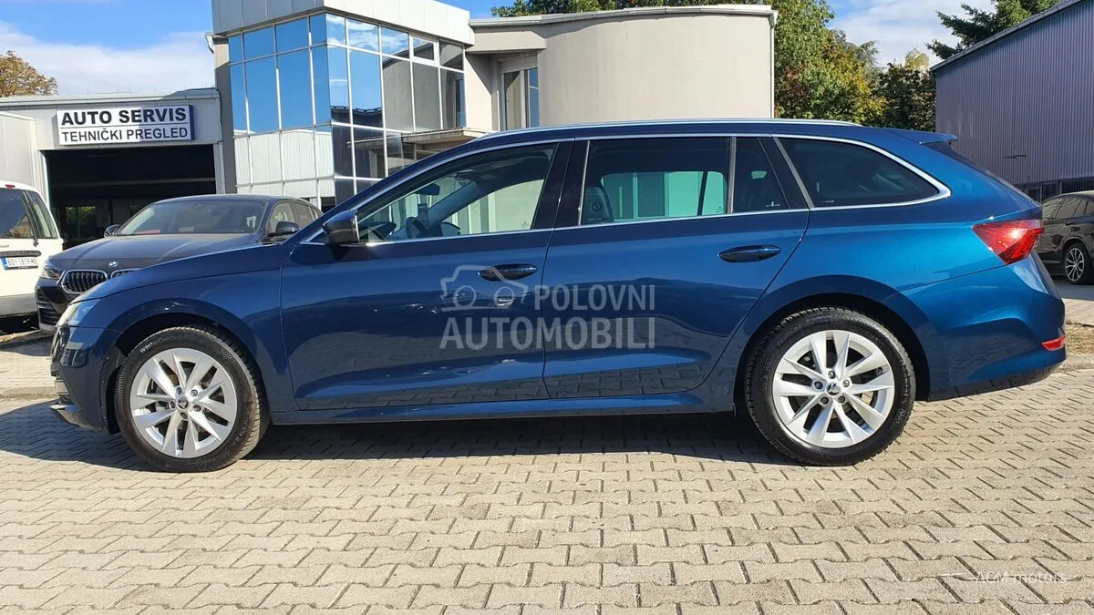 Skoda Octavia 2022 photo 3