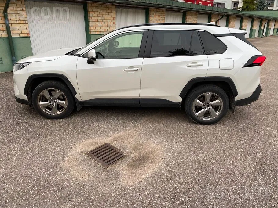 Toyota Rav4 2019 photo 3