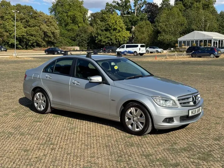 Mercedes-Benz C-Class 2011 photo 5