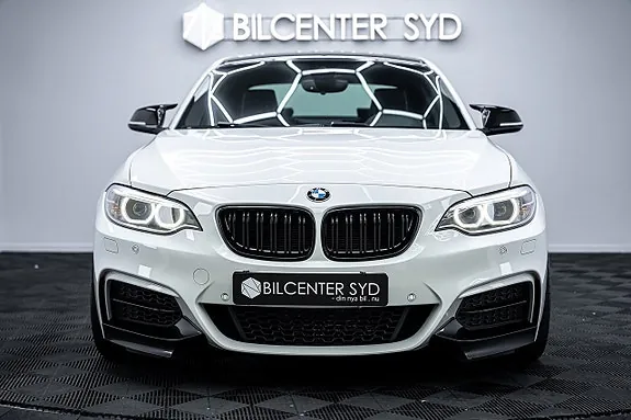BMW M235I 2014 photo 4