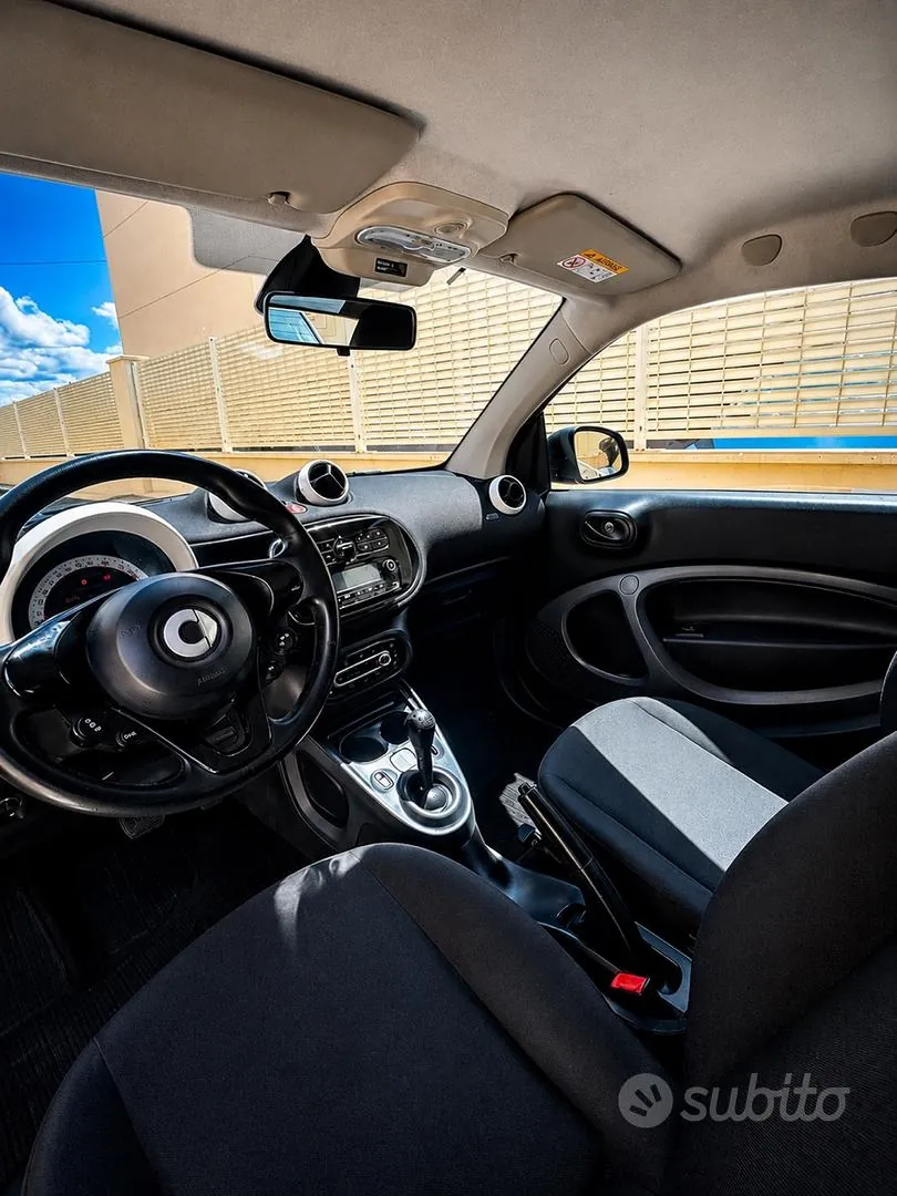 Smart Fortwo 2017 photo 4