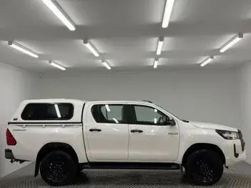 Toyota Hilux 2022 photo 3