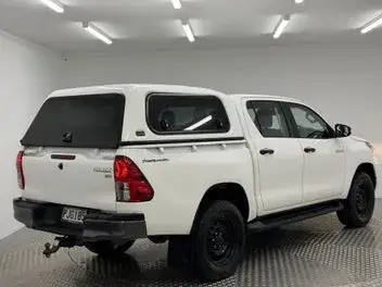 Toyota Hilux 2022 photo 4