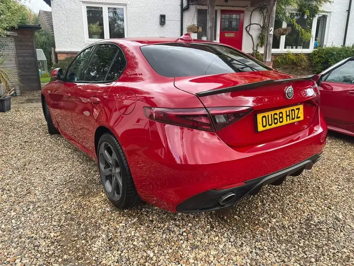 Alfa Romeo Giulia 2018 photo 4