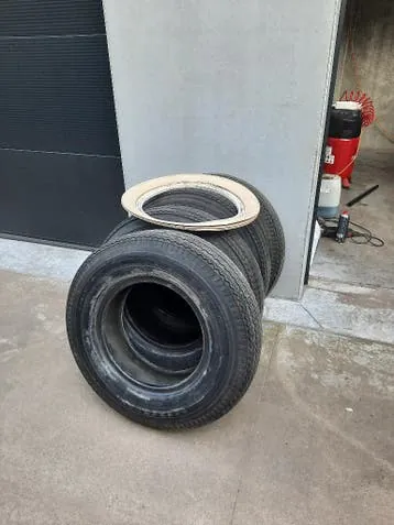Goodyear 7.60-15