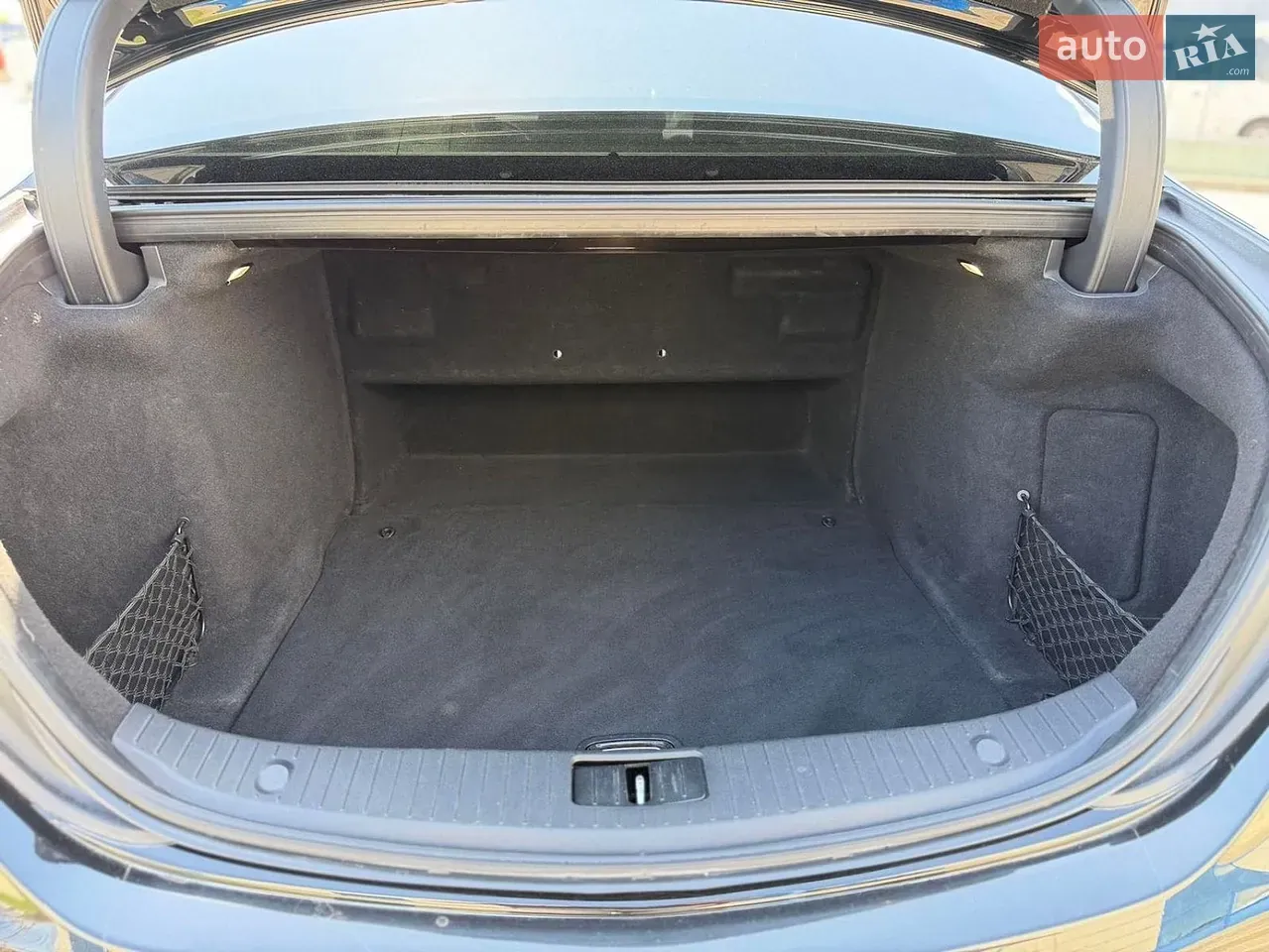 Tesla Model 3 2022 photo 3
