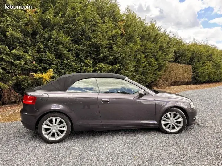 Audi A3 2011 photo 2