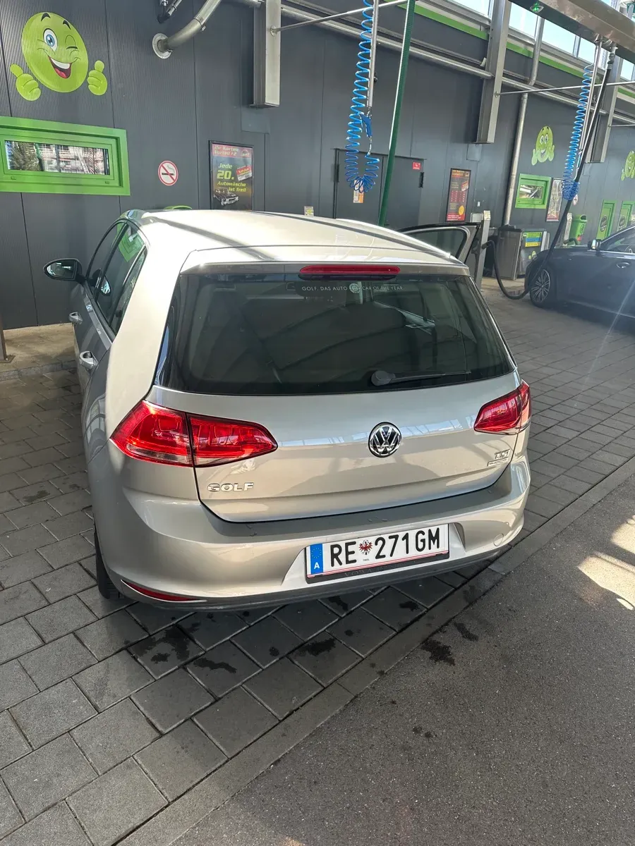 Volkswagen Golf 2014 photo 2