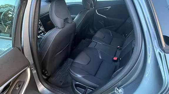 Volvo V40 2018 photo 4