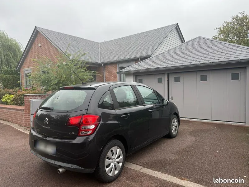 Citroen C3 2011 photo 2