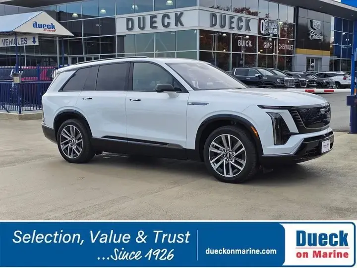 Cadillac Vistiq Sport