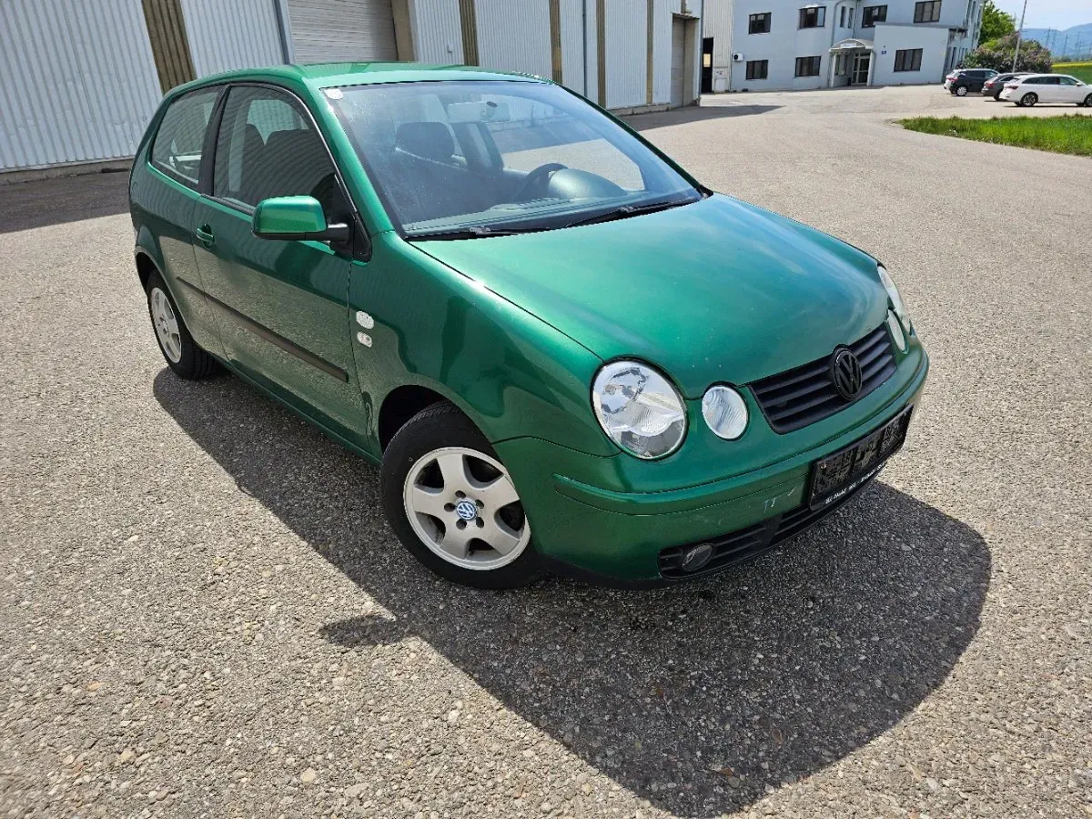 Volkswagen Polo 2002 photo 2