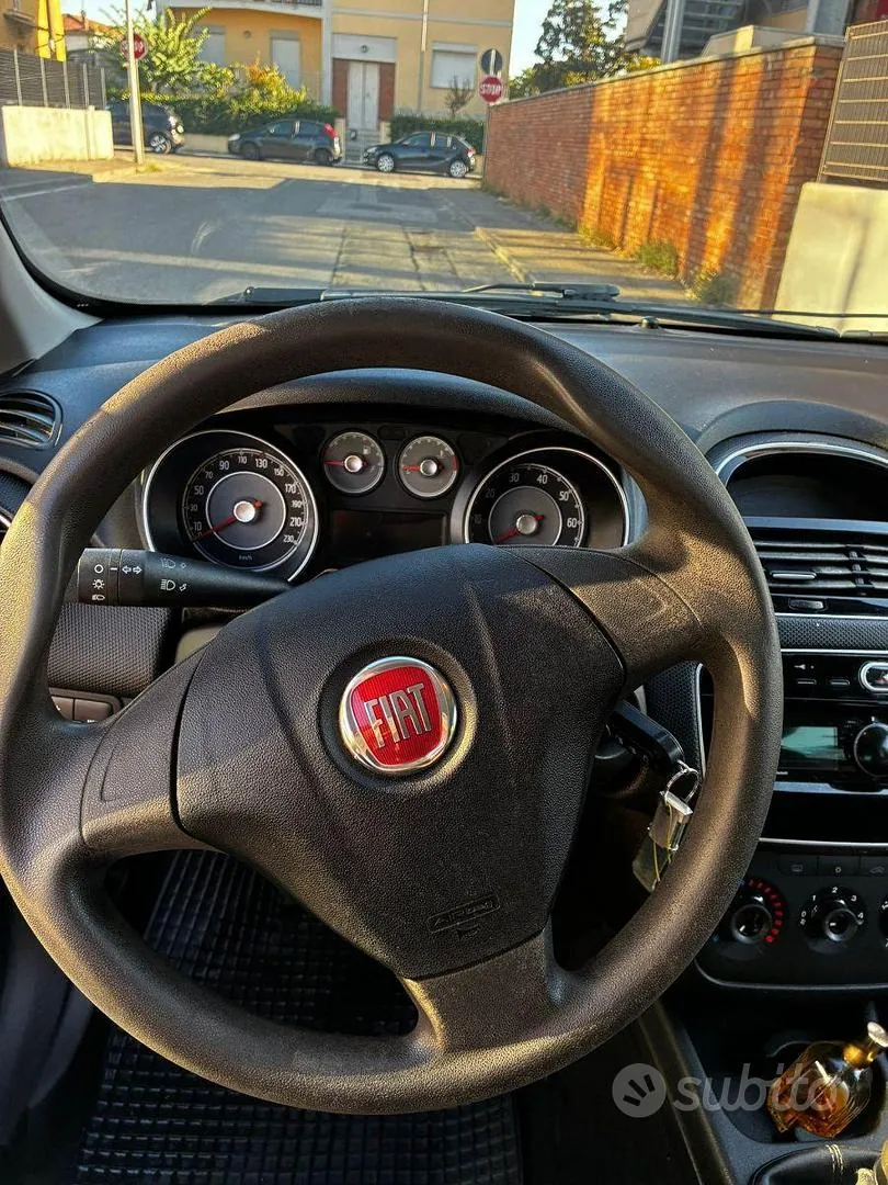 Fiat Punto 2014 photo 5