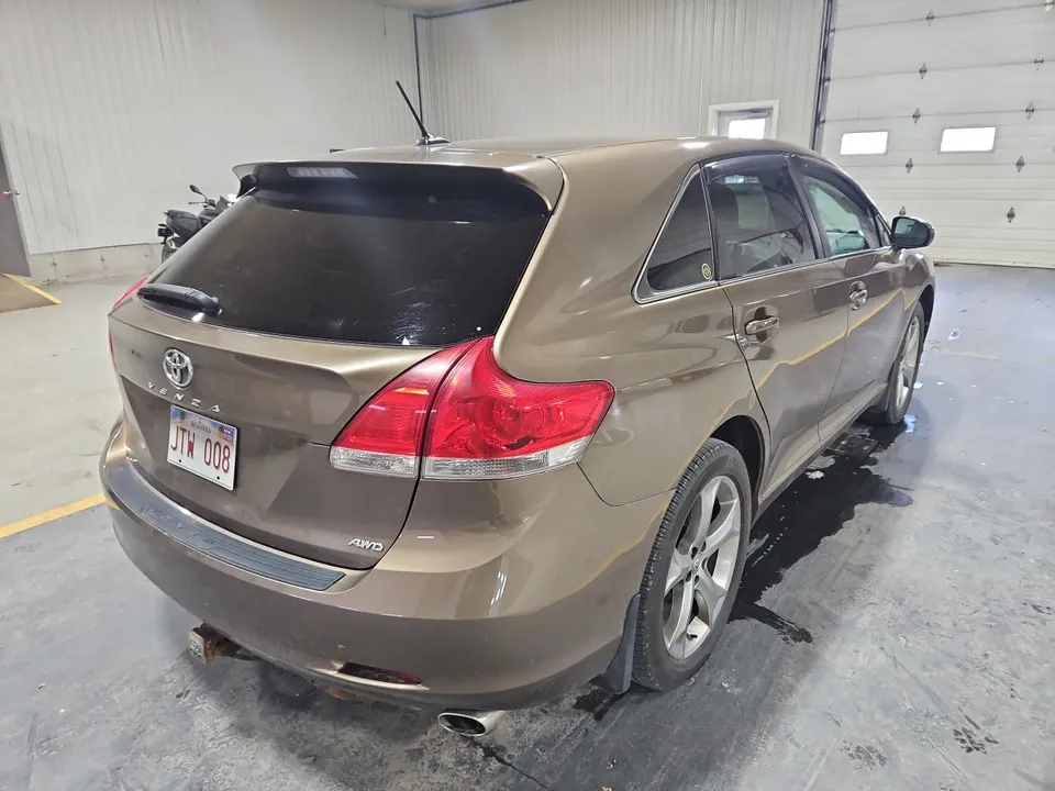Toyota Venza 2010 photo 5