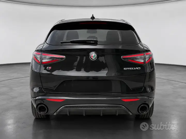 Alfa Romeo Stelvio 2025 photo 5