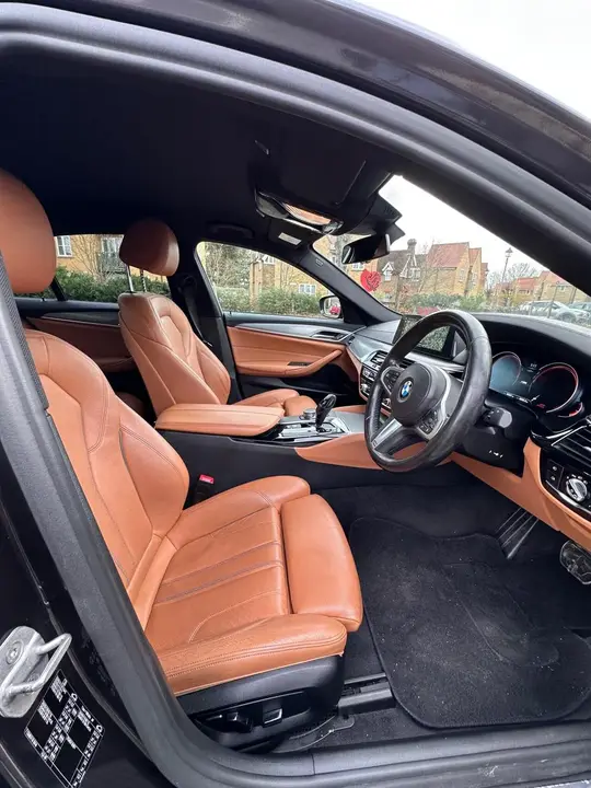 BMW 5 Series 2017 photo 3