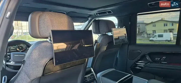 Land Rover Range Rover 2023 photo 5