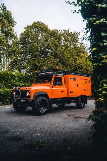 Land Rover Defender