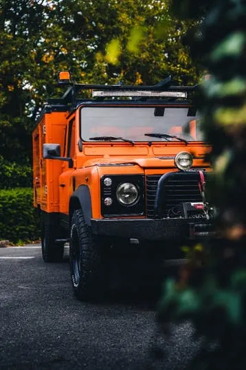 Land Rover Defender 2000 photo 3
