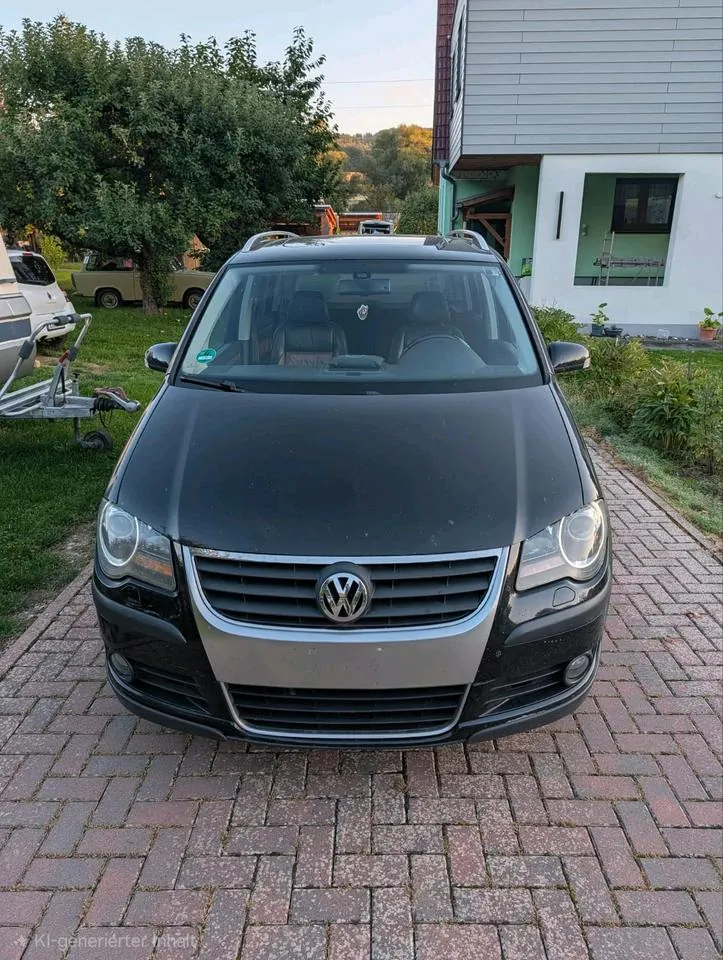 Volkswagen Cross Touran