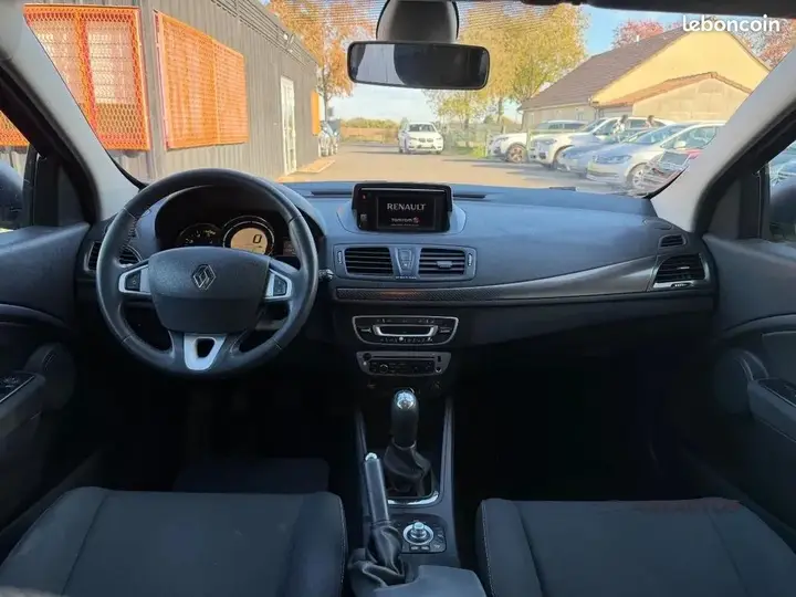 Renault Megane 2012 photo 5