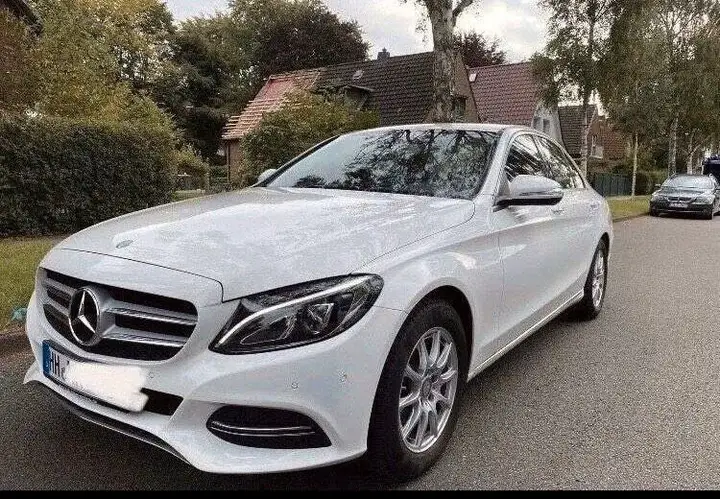 Mercedes-Benz C180