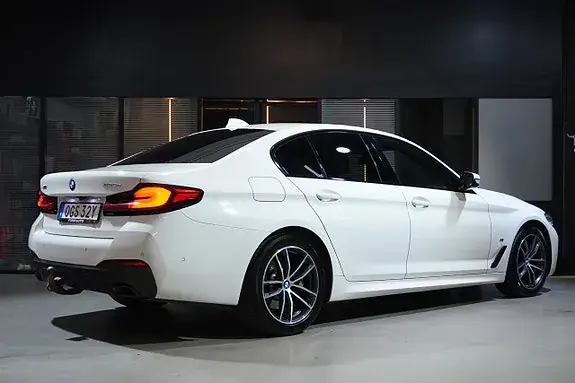 BMW 520D 2021 photo 3