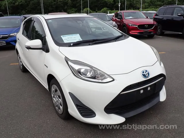Toyota Aqua S Style