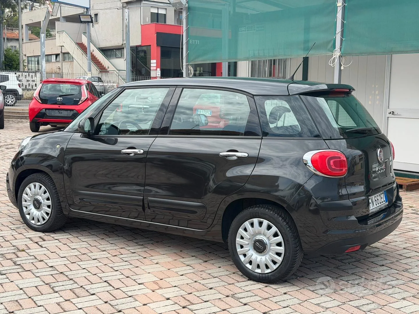 Fiat 500L 2017 photo 2