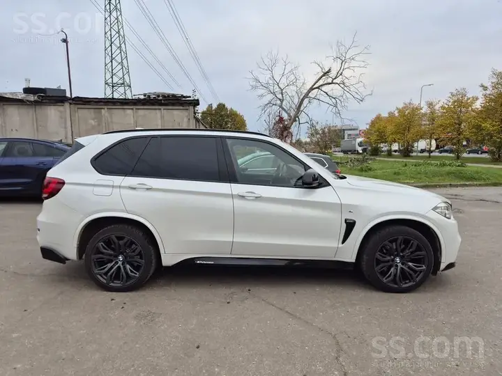 BMW X5 2016 photo 5