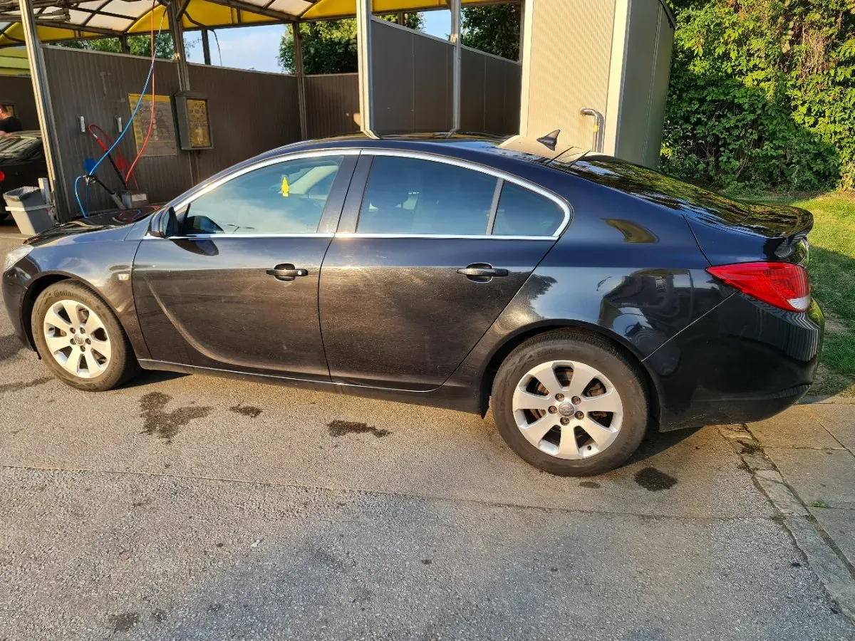 Opel Insignia 2011 photo 3