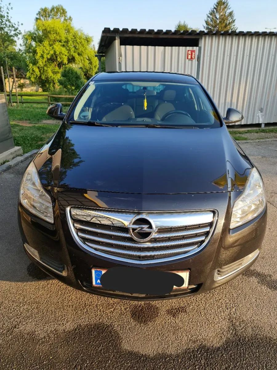 Opel Insignia 2011 photo 2