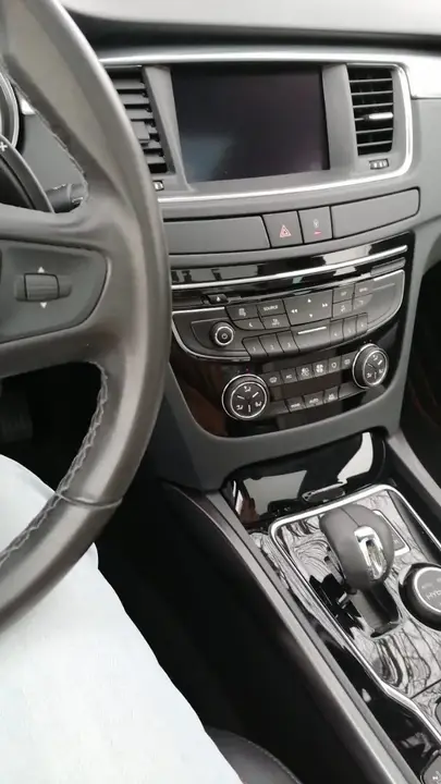 Peugeot 508 2012 photo 3